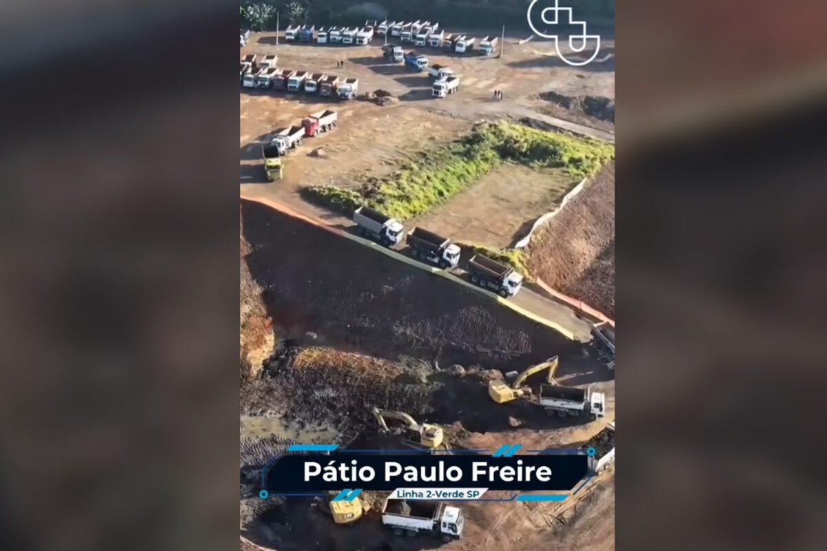 Escavações no Pátio Paulo Freire da Linha 2-Verde